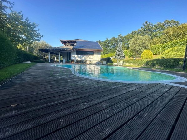 casa indipendente in vendita a Capriglia Irpina