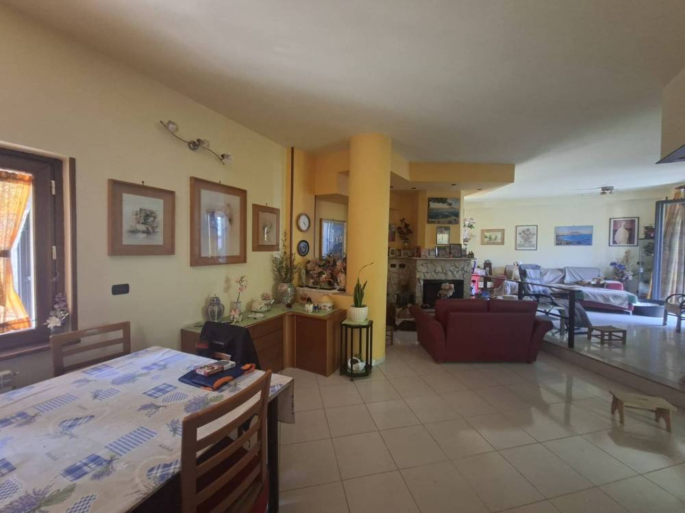 casa indipendente in vendita a Capriglia Irpina