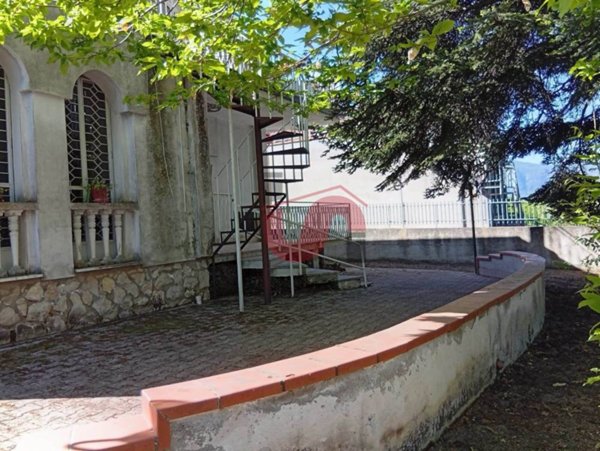 casa indipendente in vendita a Capriglia Irpina