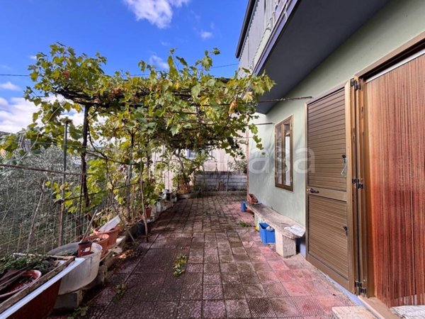 casa indipendente in vendita a Casalbore