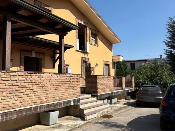 appartamento in vendita a Castelfranci