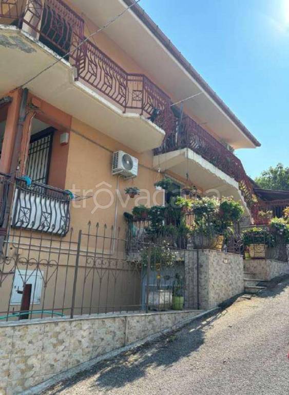 appartamento in vendita a Castelfranci