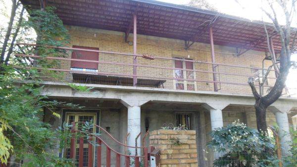 casa indipendente in vendita a Castelfranci