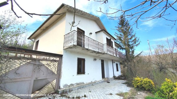 casa indipendente in vendita a Castelvetere sul Calore