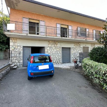 appartamento in vendita a Castelvetere sul Calore