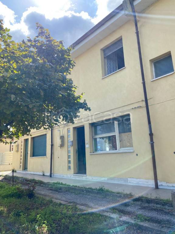 appartamento in vendita a Castelvetere sul Calore