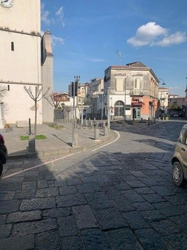 locale commerciale in vendita a Castelvetere sul Calore