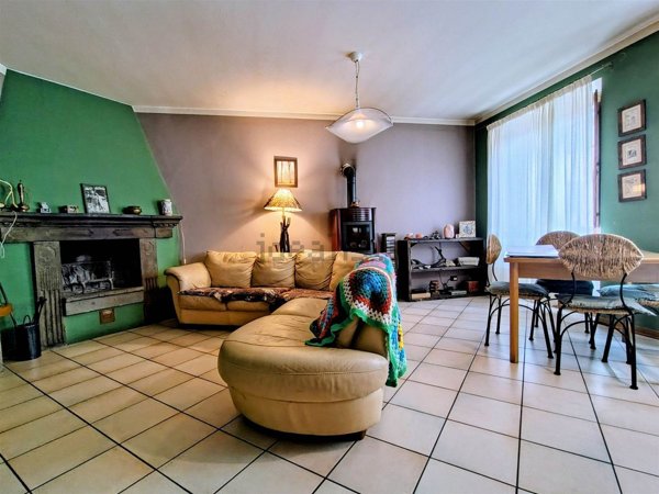 appartamento in vendita a Castelvetere sul Calore