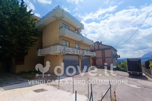 appartamento in vendita a Castelvetere sul Calore