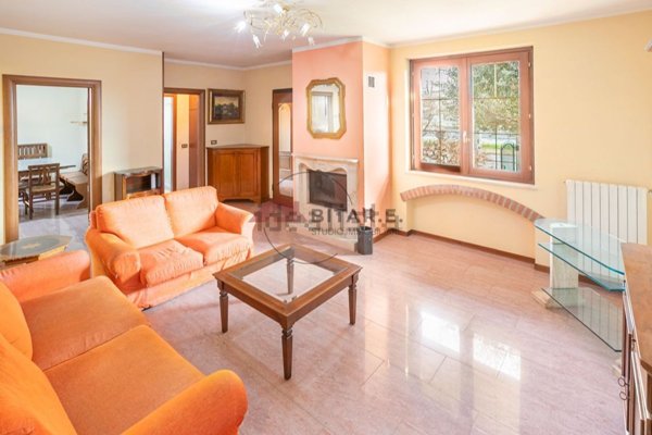 casa indipendente in vendita a Castelvetere sul Calore