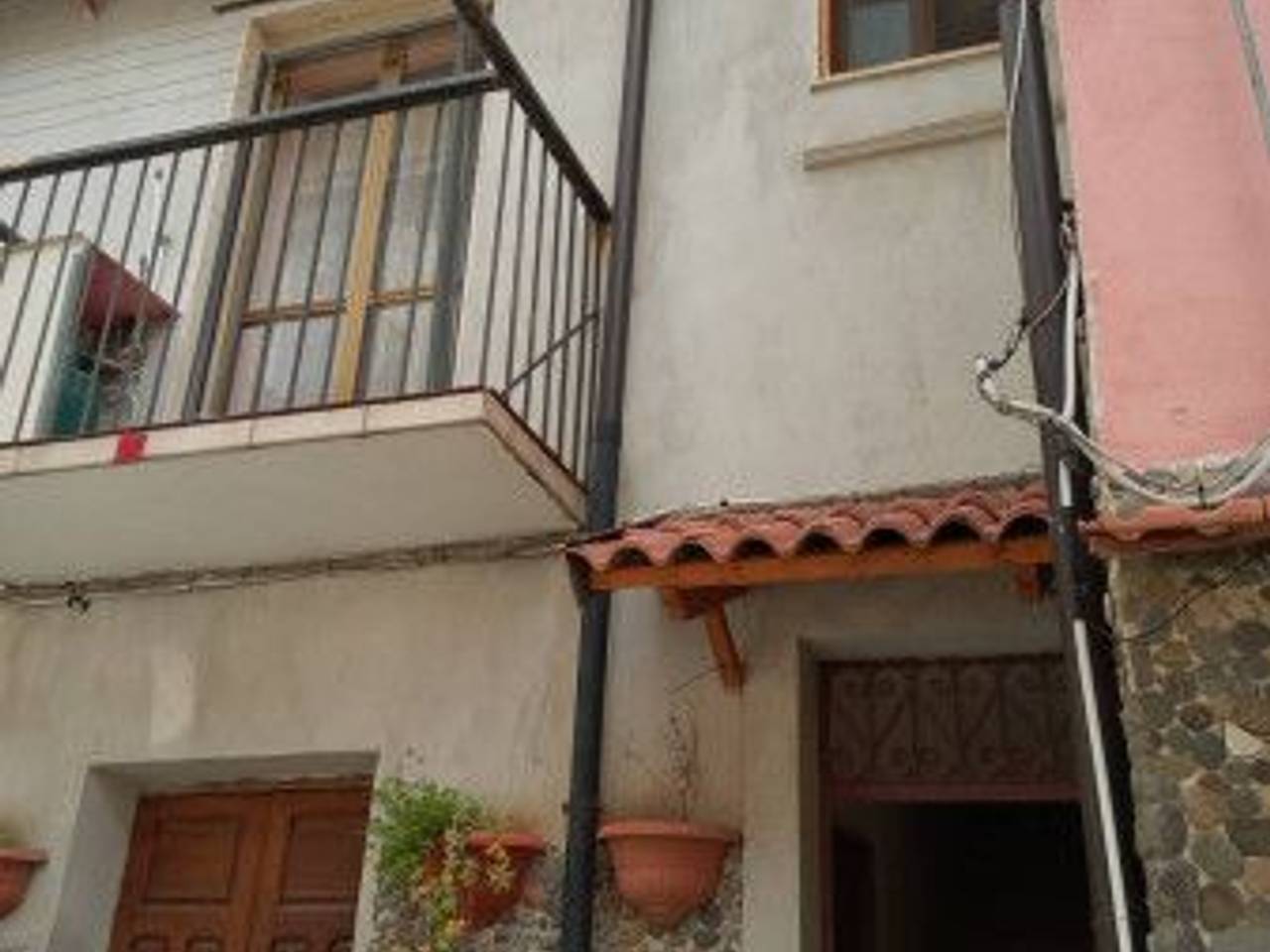 casa indipendente in vendita a Castelvetere sul Calore