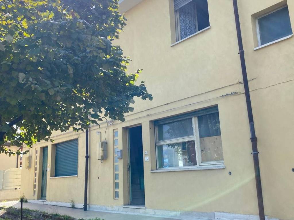 appartamento in vendita a Castelvetere sul Calore