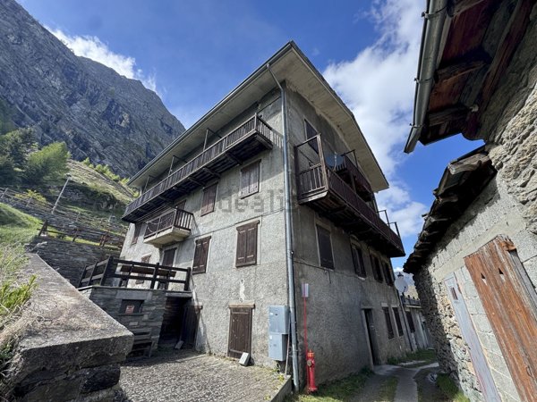 appartamento in vendita a Castelvetere sul Calore