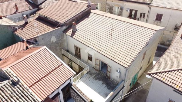 casa indipendente in vendita a Cervinara in zona Pantanari