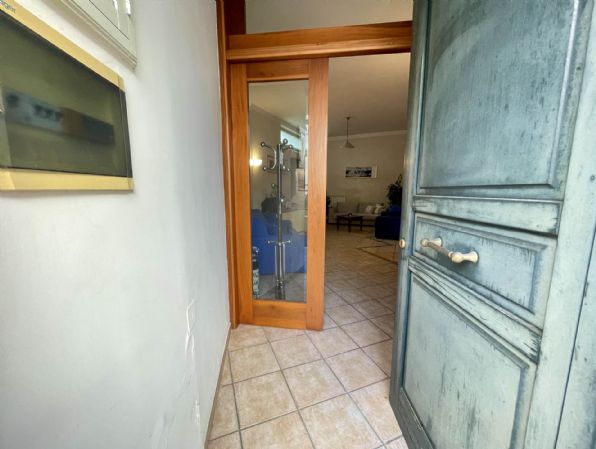 casa indipendente in vendita a Cervinara