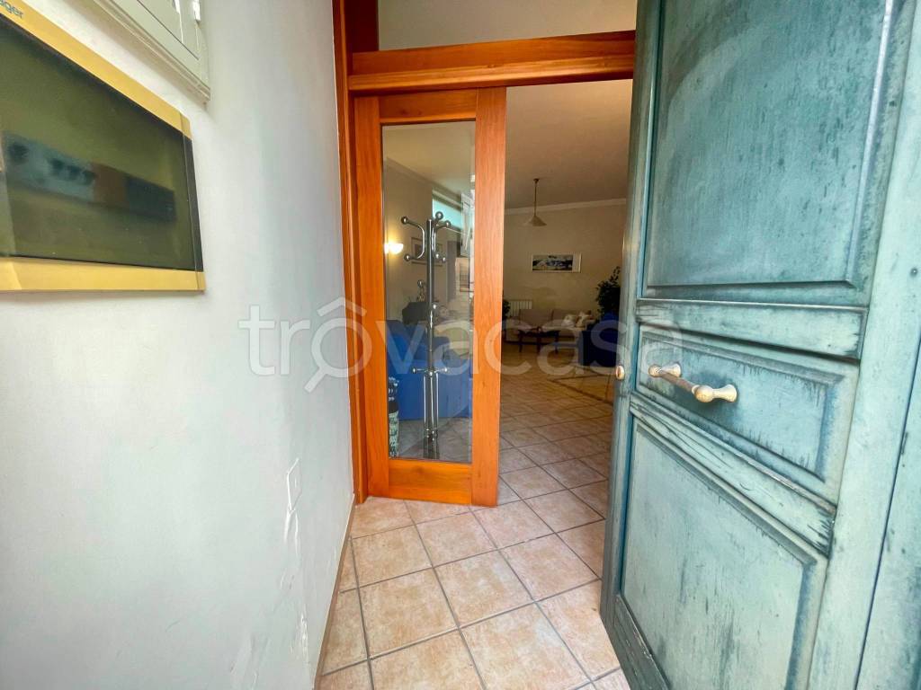 casa indipendente in vendita a Cervinara in zona Valle