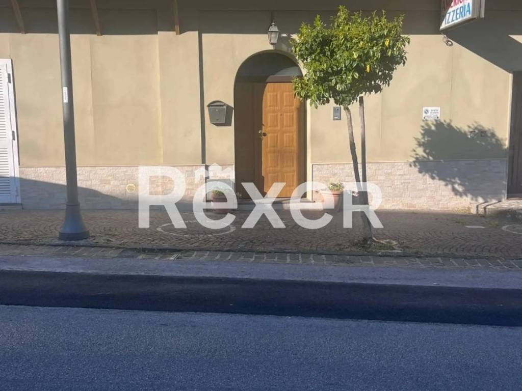 casa indipendente in vendita a Cervinara in zona Trescine