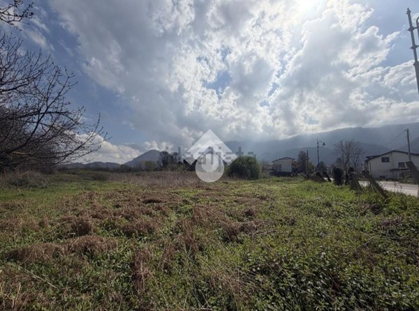 negozio in vendita a Cervinara in zona San Marciano