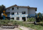 locale commerciale in vendita a Cervinara