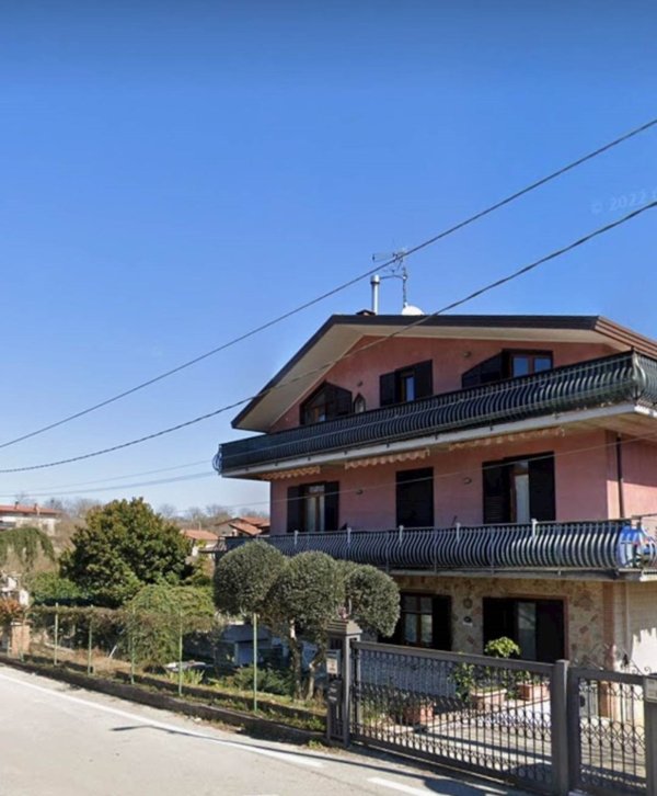 appartamento in vendita a Cesinali