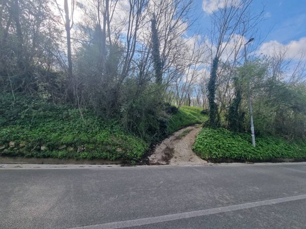 terreno agricolo in vendita a Cesinali in zona Villa San Nicola
