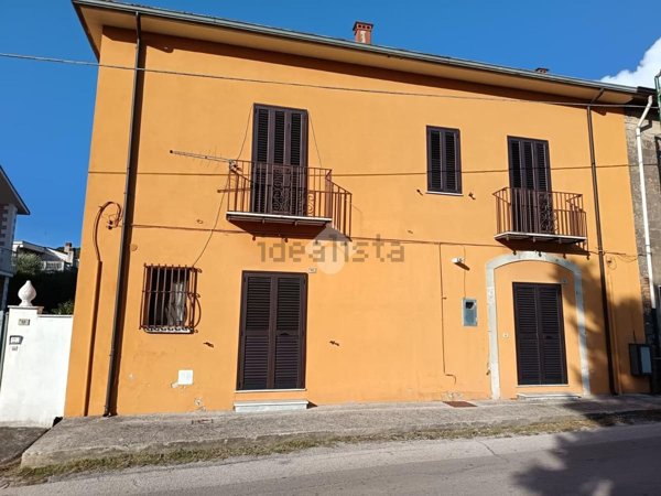 casa indipendente in vendita a Cesinali in zona Villa San Nicola