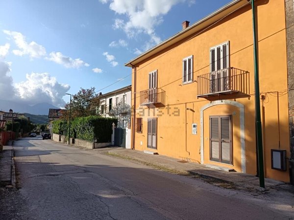 casa indipendente in vendita a Cesinali in zona Villa San Nicola