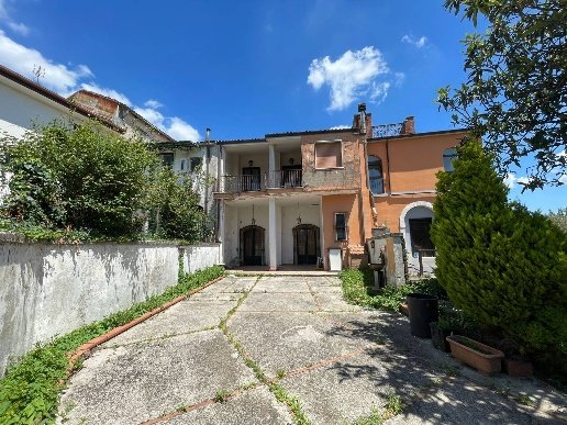 casa indipendente in vendita a Cesinali