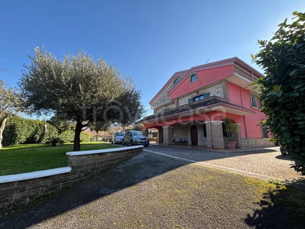 casa indipendente in vendita a Cesinali
