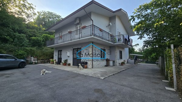 casa indipendente in vendita a Cesinali in zona Villa San Nicola