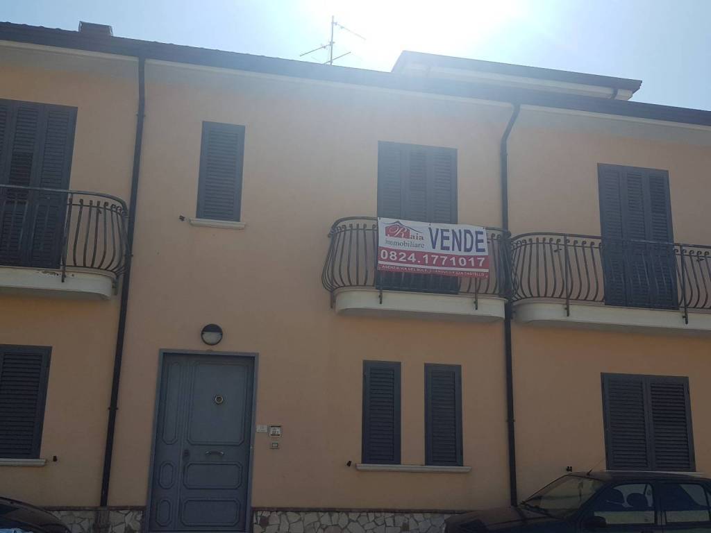 casa indipendente in vendita a Chianche