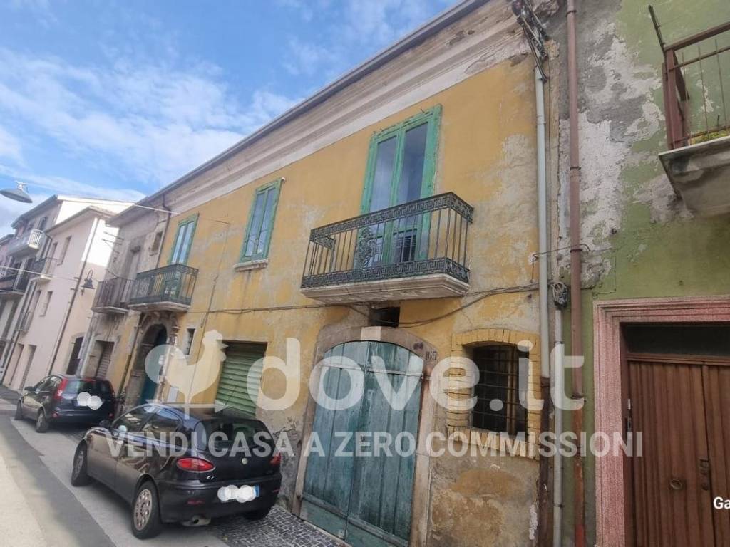 casa indipendente in vendita a Chiusano di San Domenico