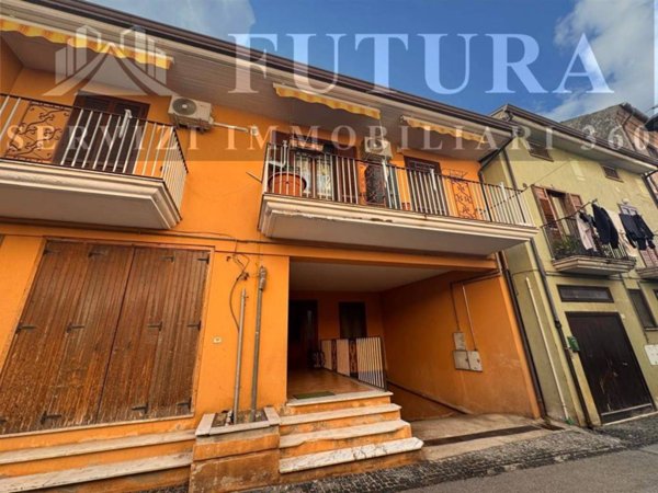 appartamento in vendita a Chiusano di San Domenico