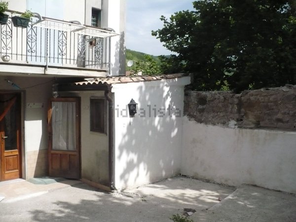 appartamento in vendita a Contrada
