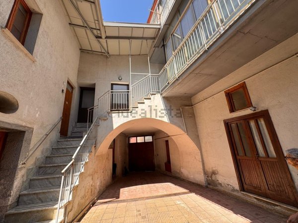 appartamento in vendita a Contrada