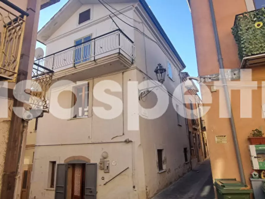casa indipendente in vendita a Contrada