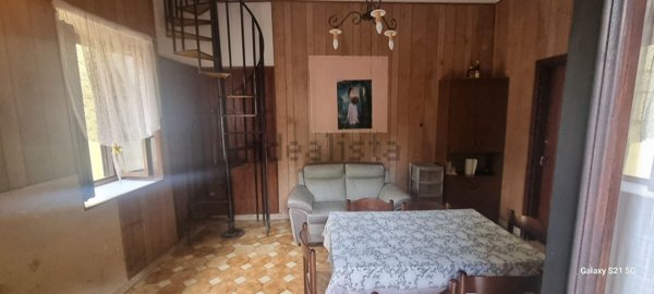 quadrivano in vendita a Contrada