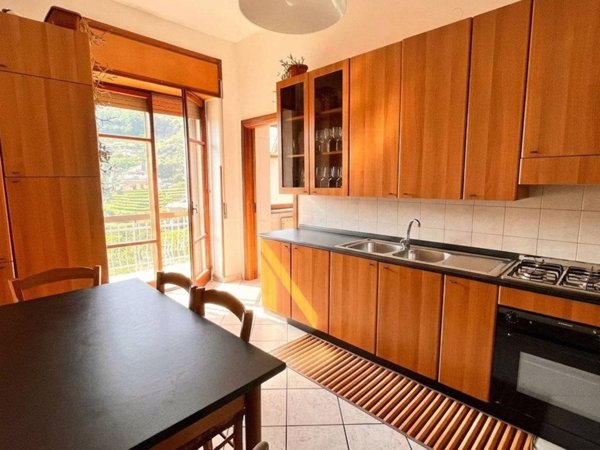 appartamento in vendita a Contrada