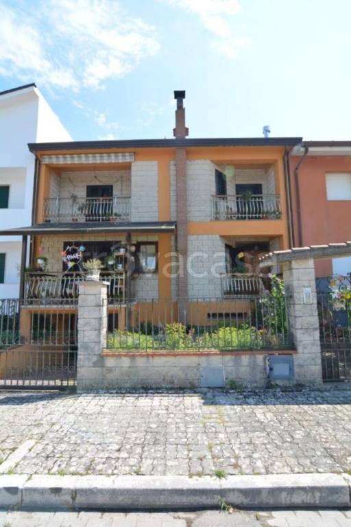casa indipendente in vendita a Conza della Campania