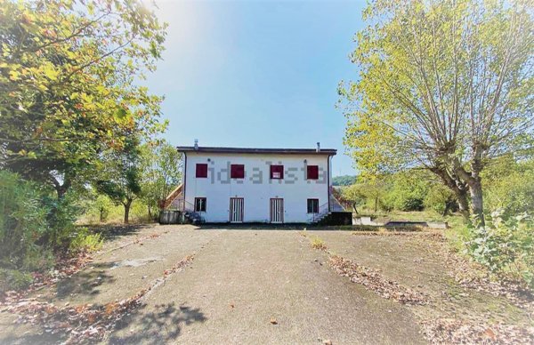 casa indipendente in vendita a Conza della Campania