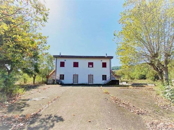 casa indipendente in vendita a Conza della Campania