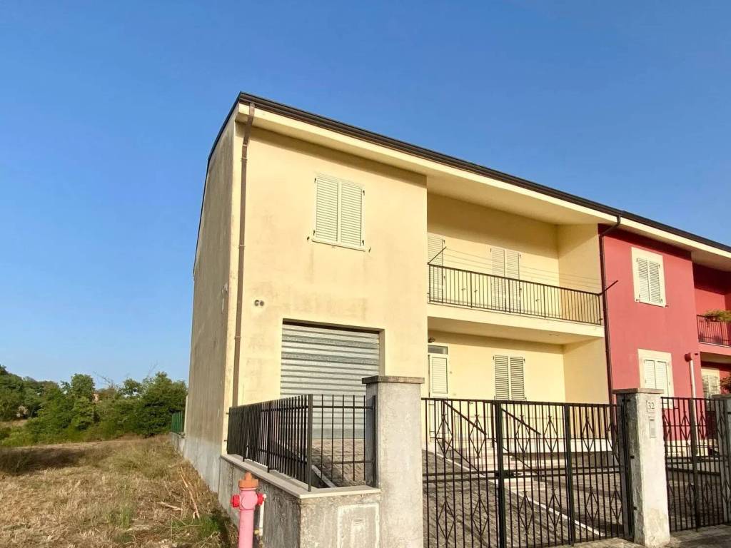 casa indipendente in vendita a Conza della Campania