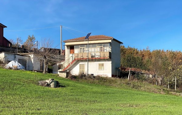casa indipendente in vendita a Conza della Campania