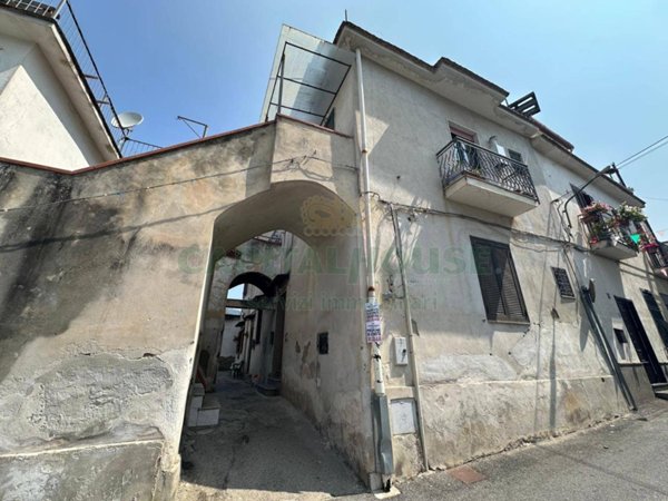 casa indipendente in vendita a Domicella