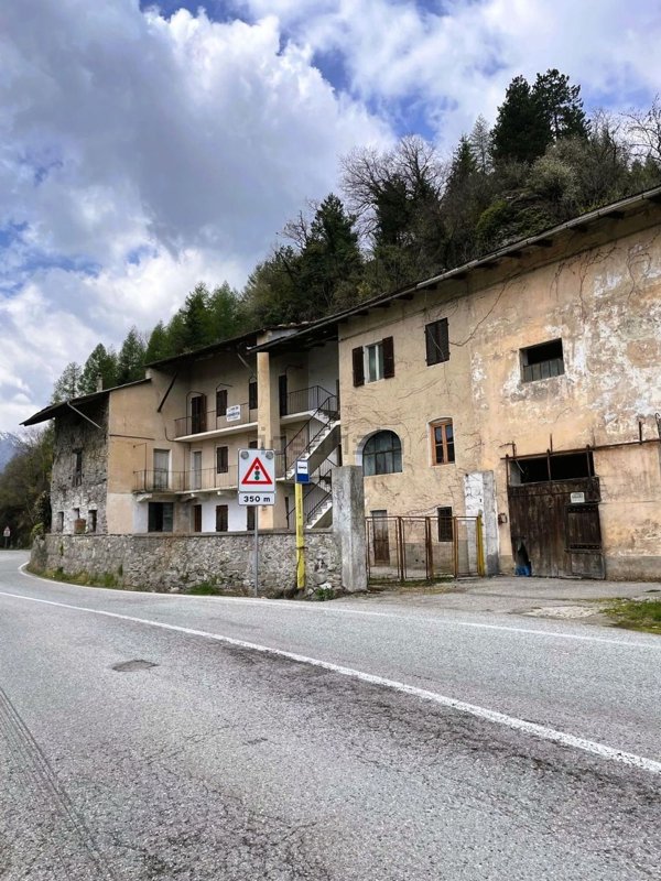 appartamento in vendita ad Aisone