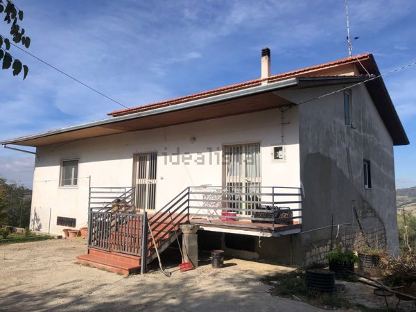 casa indipendente in vendita a Flumeri