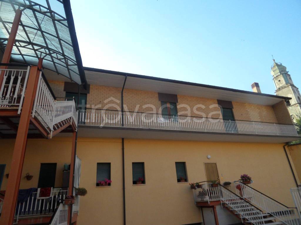 appartamento in vendita a Fontanarosa