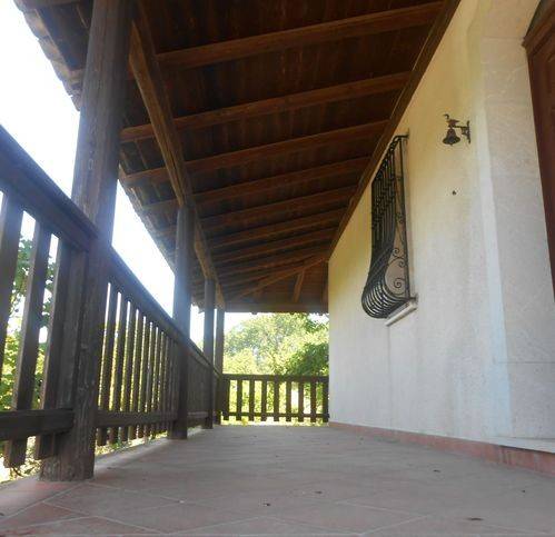 casa indipendente in vendita a Fontanarosa