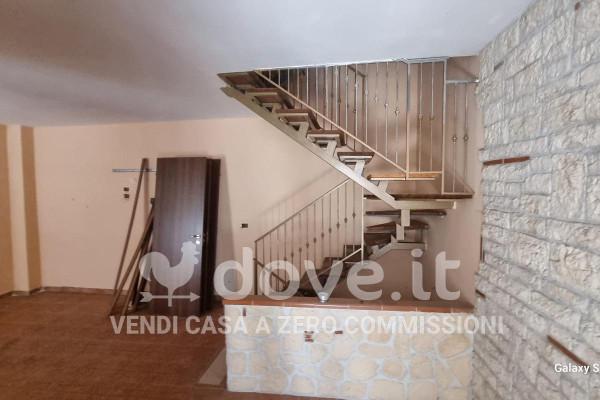 casa indipendente in vendita a Fontanarosa