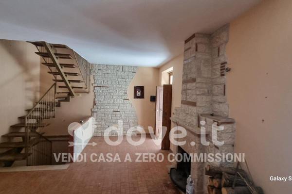 casa indipendente in vendita a Fontanarosa
